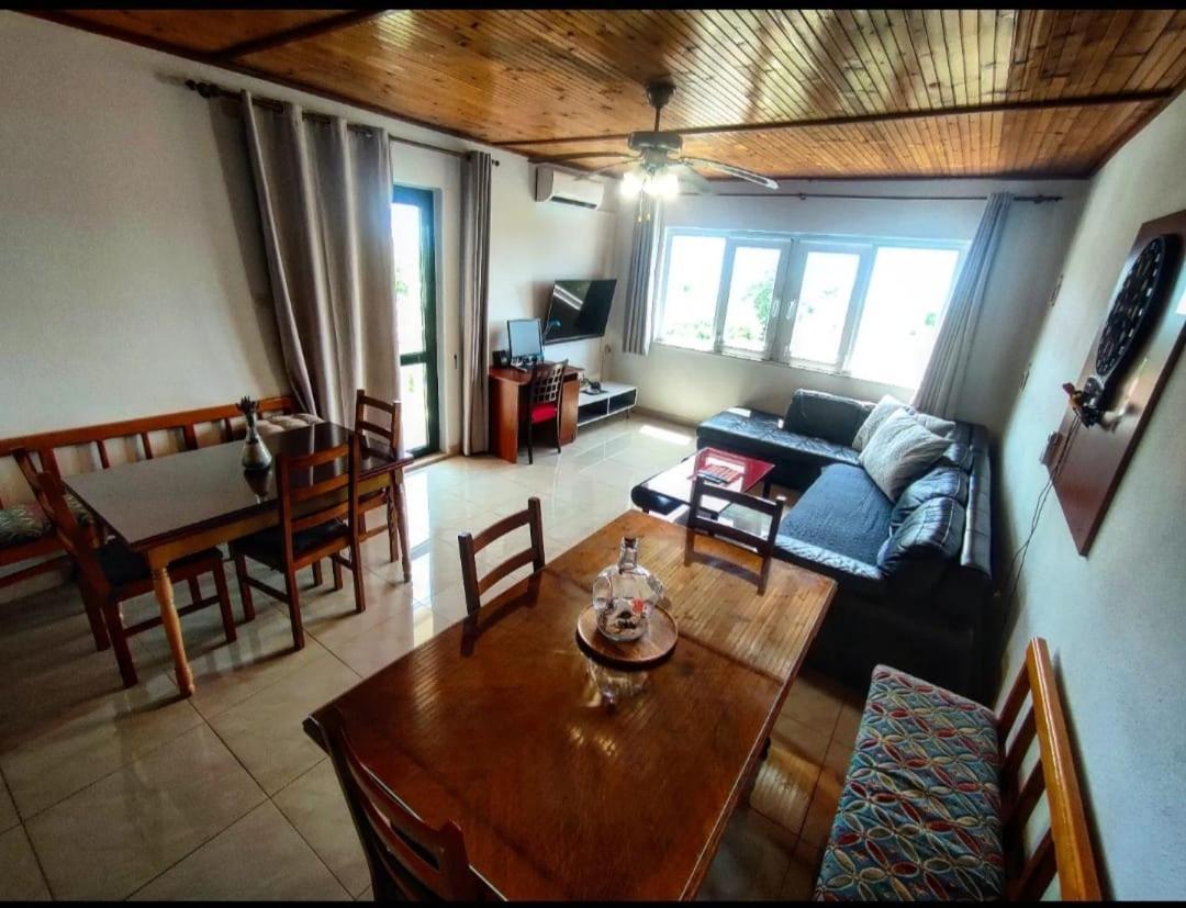 Manora Sucuraj 2 Bedroom Apartment Exterior photo